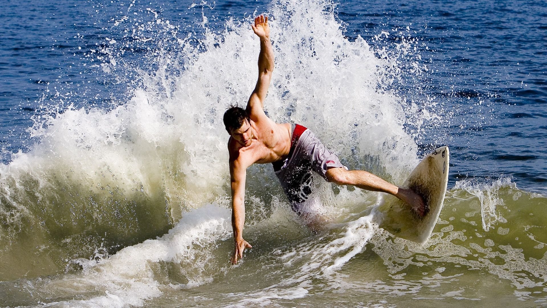 跳水稳中求胜南非女将步步为营，跳水女王